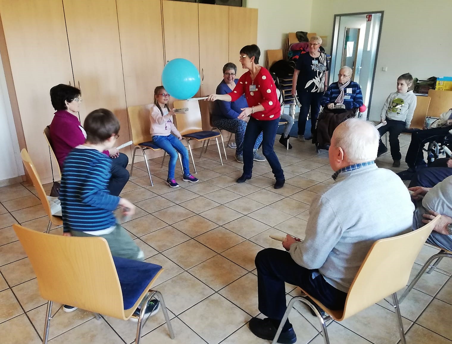 Spiel mit dem Luftballon